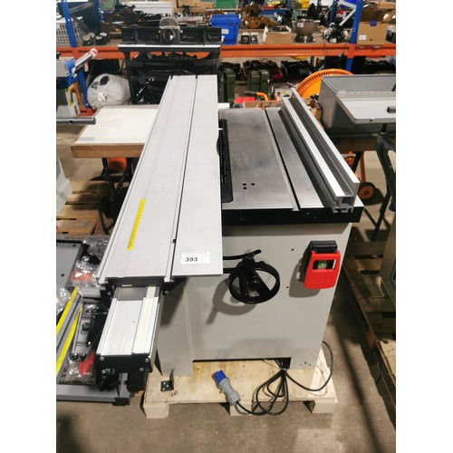 393 - 1 panel saw type Trade AT315PS/PS315, 240v, RRP £1711 - The saw runs and works, it may have some par... 