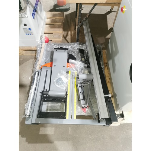 393 - 1 panel saw type Trade AT315PS/PS315, 240v, RRP £1711 - The saw runs and works, it may have some par... 