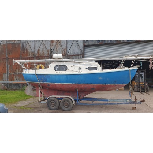 538 - Macwester 22ft sailing yacht, fin keel, sloop rig.  Yanmar twin cylinder Diesel engine (recently run... 