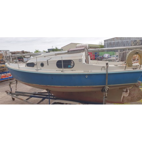 538 - Macwester 22ft sailing yacht, fin keel, sloop rig.  Yanmar twin cylinder Diesel engine (recently run... 