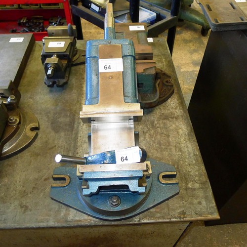 64 - 1 rotating and tilting machine vice, 6 inch - with handle