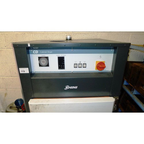 119 - 1 Shini CD cabinet dryer / oven model CD-9, YOM 2020. Please note that this dryer has a faulty motor... 