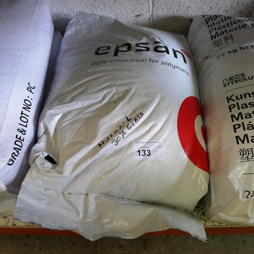 133 - 6 x 25kg bags of virgin plastic bead material comprising 1 x 30% glass nylon, 1 x styrene, 2 x Polyc... 