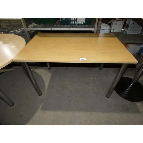 1004 - A rectangular table with removable legs approx 125x80cm