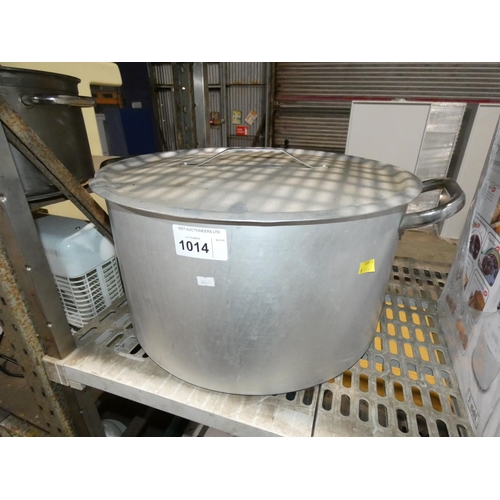 1014 - A large aluminium 50cm cooking pot with lid