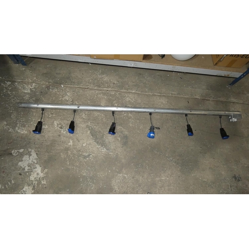 2053 - 1 power distribution bar approx 228cm long with a Socapex type 19 pin fitting and 6 x Ceeform 240v 1... 