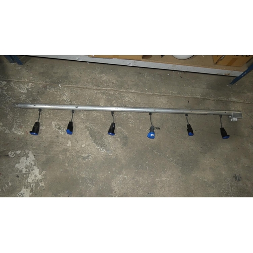 2056 - 1 power distribution bar approx 228cm long with a Socapex type 19 pin fitting and 6 x Ceeform 240v 1... 