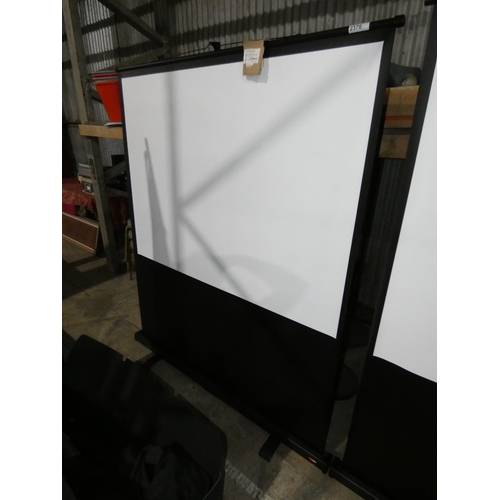 2370 - 1 x Metroplan floor standing pull up projection screen. Projection area approx 150 x 113cm