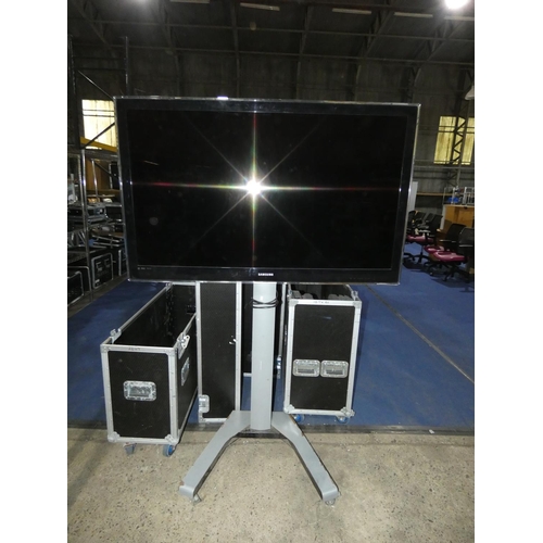 2405 - 1 Samsung LED TV model UE55B7020WW, 55 inch, 240v supplied with a power lead, a remote control and i... 