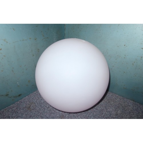 2059 - 1 x rechargeable LED RGBW sphere light with built in battery, diameter approx 50cm and is supplied w... 