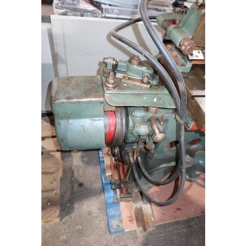 269 - A 25-pin dovetailing machine by Brookman type 25 APM, serial number 5602, 3ph