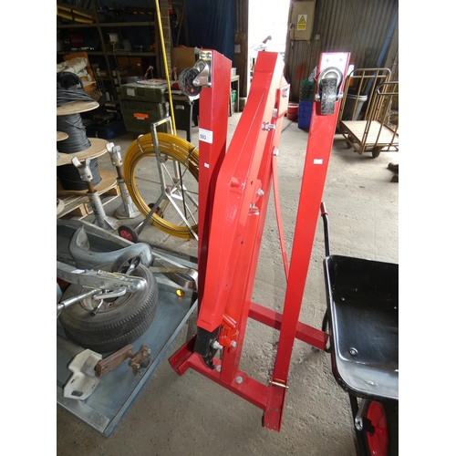 593 - 1 red metal folding workshop engine crane capacity approx 2 ton