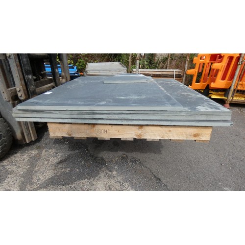 694 - 1 pallet containing 4 slate slabs