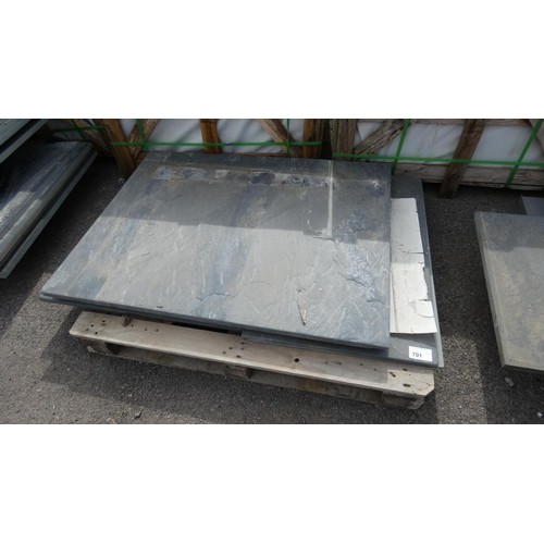 701 - 1 pallet containing 5 slate slabs, 25mm thick