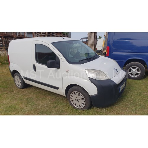 663 - Citroen Nemo 610 Enterprise HDi Van, White, Reg: YT60 NPY, 09/09/2010, 5 spd manual diesel 1399cc. M... 