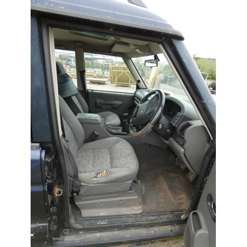 661 - Landrover Discovery TD5 2.5 Turbo.. 1999 for spares or repair . Reg: V309 GFJ, 15/10/1999. Good engi... 