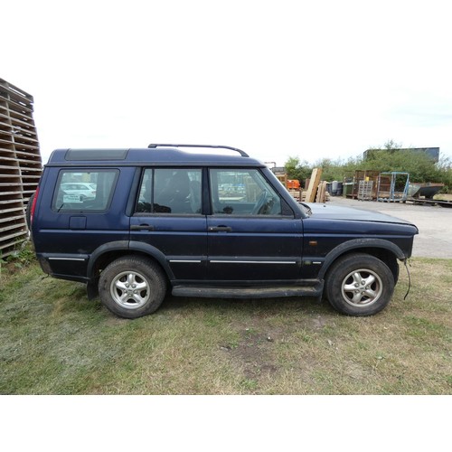 661 - Landrover Discovery TD5 2.5 Turbo.. 1999 for spares or repair . Reg: V309 GFJ, 15/10/1999. Good engi... 