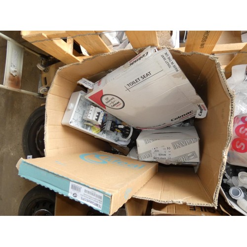 50 - 1 pallet containing a quantity of various items including a toilet seat, plastic pipe fittings, heat... 