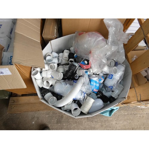 50 - 1 pallet containing a quantity of various items including a toilet seat, plastic pipe fittings, heat... 