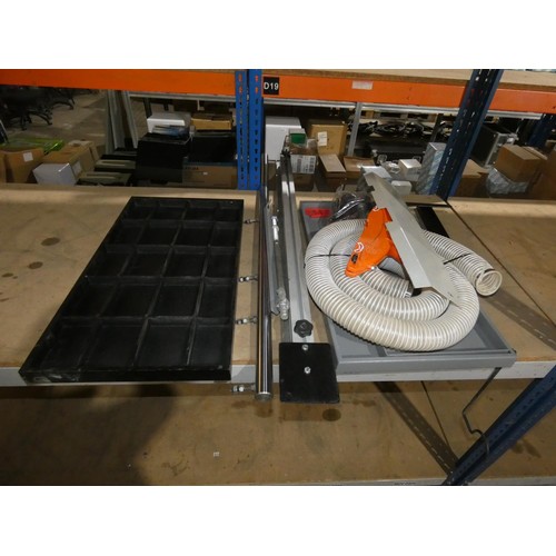 282 - 1 Trade AT315PS/PS315 panel saw 240v - Missing tilt mechanism, blade and other parts. Does run up fi... 