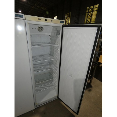 1103 - A commercial upright tall fridge by Polar type CD612 approx 60x60x186cm