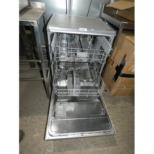 1123 - An under counter dish washer by Beko in silver - trade