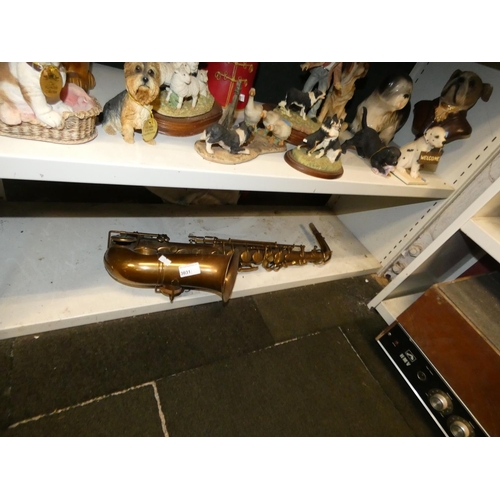 3031 - A vintage brass alto saxophone by Pelisson, Guinot & Blanchoi