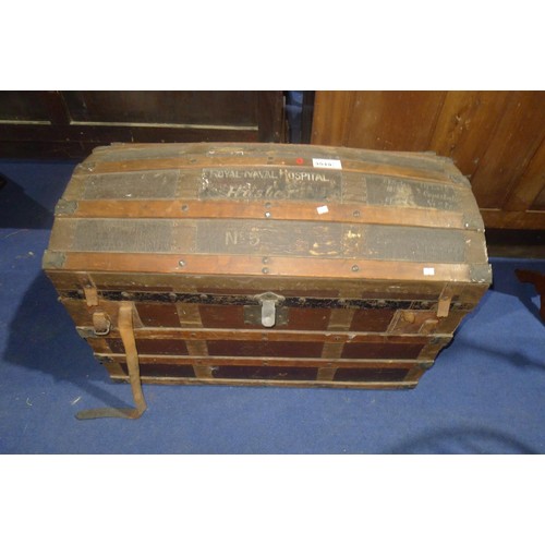 3519 - Vintage wooden bound domed top cabin trunk with a lift lid