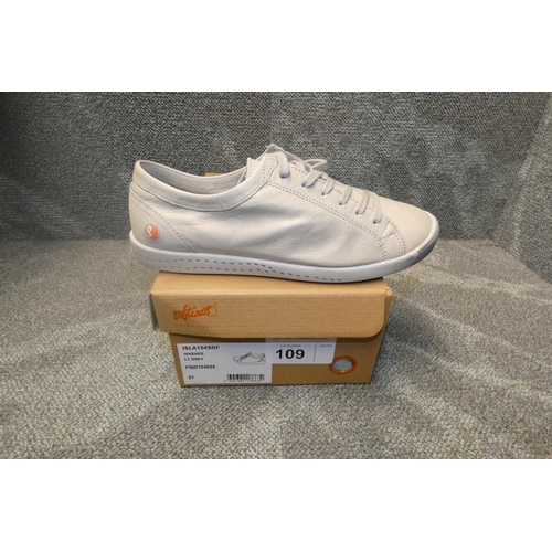 109 - A pair of ladies sneaker shoes by Softinos type ISLA154SOF washed lt grey size Euro 37