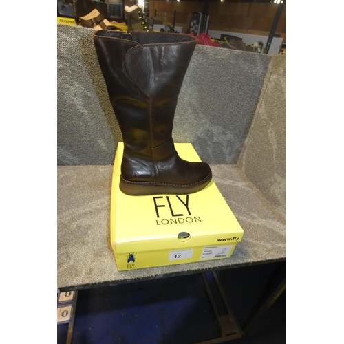 12 - A pair of ladies boots by Fly London type RHEA042FLY Dark Brown size Euro 39