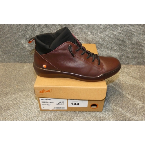 144 - A pair of ladies ankle boots by Softinos type BIEL549SOF smooth wine / black neop size Euro 37