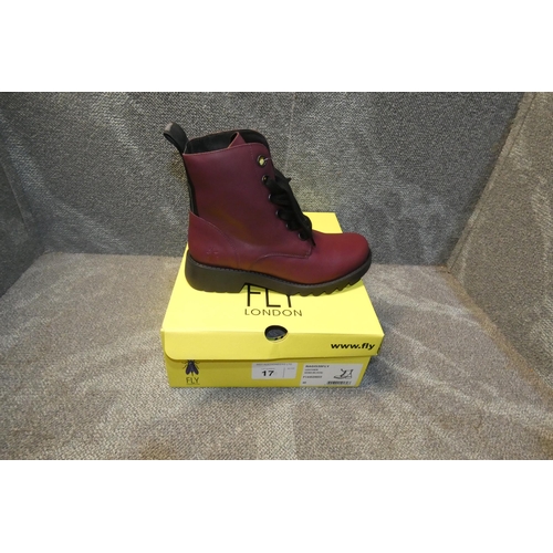 17 - A pair of ladies boots by Fly London type RAGI539FLY leather wine size Euro 40