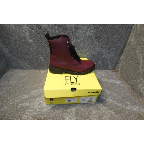 18 - A pair of ladies boots by Fly London type RAGI539FLY leather wine size Euro 40