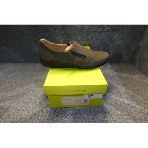 27 - A pair of ladies shoes by Hotter type Haze Loden green Nubuck size UK 7