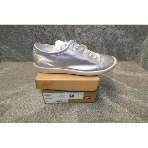 99 - A pair of ladies sneaker shoes by Softinos type ISLA154SOF Laminato silver size Euro 40