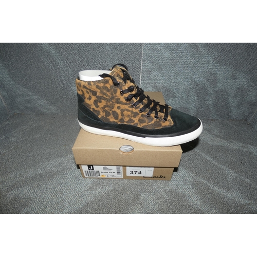 374 - A pair of womens hi sneaker shoes by Clarks type Aceley Zip Hi Leopard suede size UK 4.5