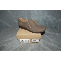 appley mid taupe nubuck