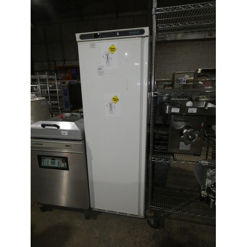 2187 - A commercial upright tall fridge by Polar type CD612 approx 60x60x186cm