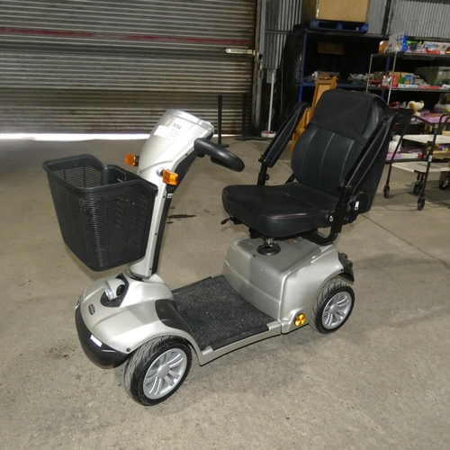 3054 - A battery powered mobility scooter by Shoprider type TE-888iX, 6/8mph, lights, indicators, 2015 mode... 