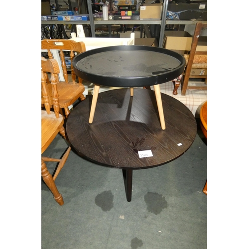 3124 - 2 round coffee tables - 1 at diameter approx 80cm and 1 at diameter approx 55cm