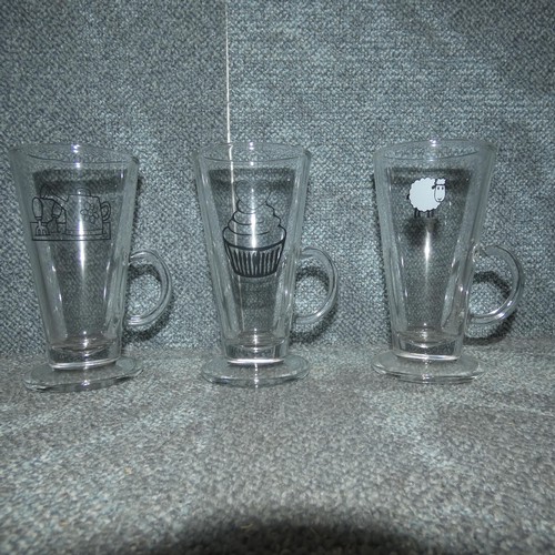 3208 - A quantity of various Birthday/wedding day/special occasion gift/novelty glassware. Contents of 1 sh... 