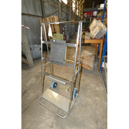 5074 - A wheeled metal pump stand with a Schneider power control unit fitted