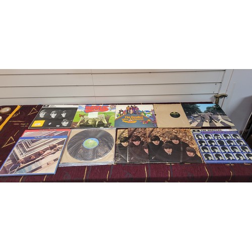 4114 - 12 Beatles LPs, 2 x hard days night, Abbey Road, 3 x  for sale, best of, yellow submarine, the beatl... 
