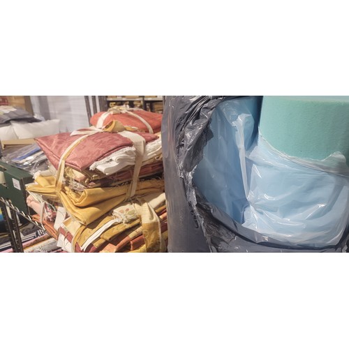 3262 - A quantity of various haberdashery related items including foam, fabric, felting needles, embroidery... 