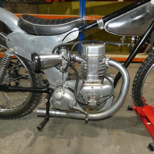 5674 - Lockhurst Special Grasstrack/Speedway motor cycle. Frame possibly by Hagen, Engine : Jawa bottom end... 