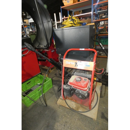 5887 - 1 petrol engine pressure washer by Clarke with lance and hose type Tiger 2500