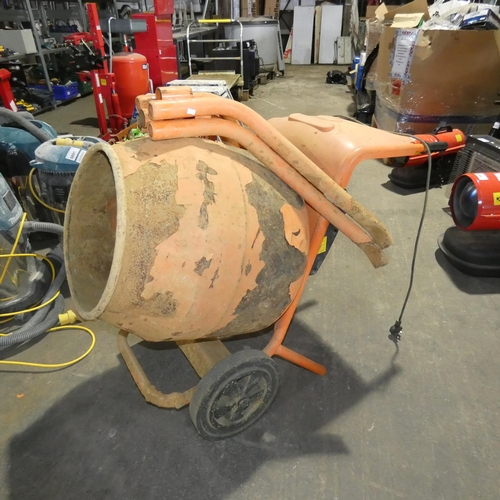 5889 - 1 cement mixer with stand by Belle type Minimix 150, 240v