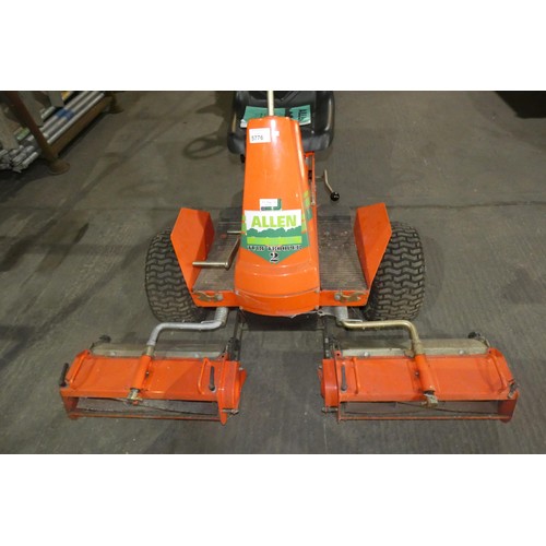 1 Allen ride on triple cylinder mower model Turf Trooper 2, Hydrostatic ...