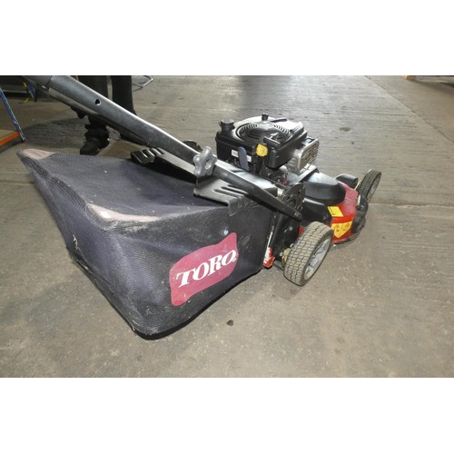 5937 - A self propelled Toro lawnmower type Timemaster 30, 76cm wide cut, Briggs & Stratton 223cc engine. R... 