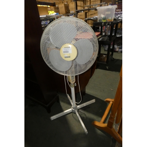 2222 - 1 pedestal fan by Micromark 240v (Trade) TESTED WORKING.